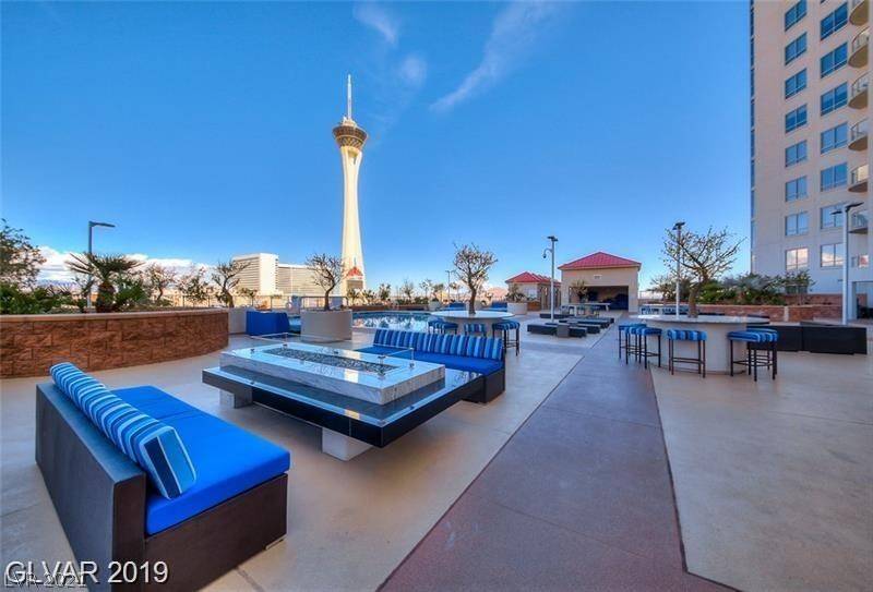 Las Vegas, NV 89102,200 Sahara Avenue #4004