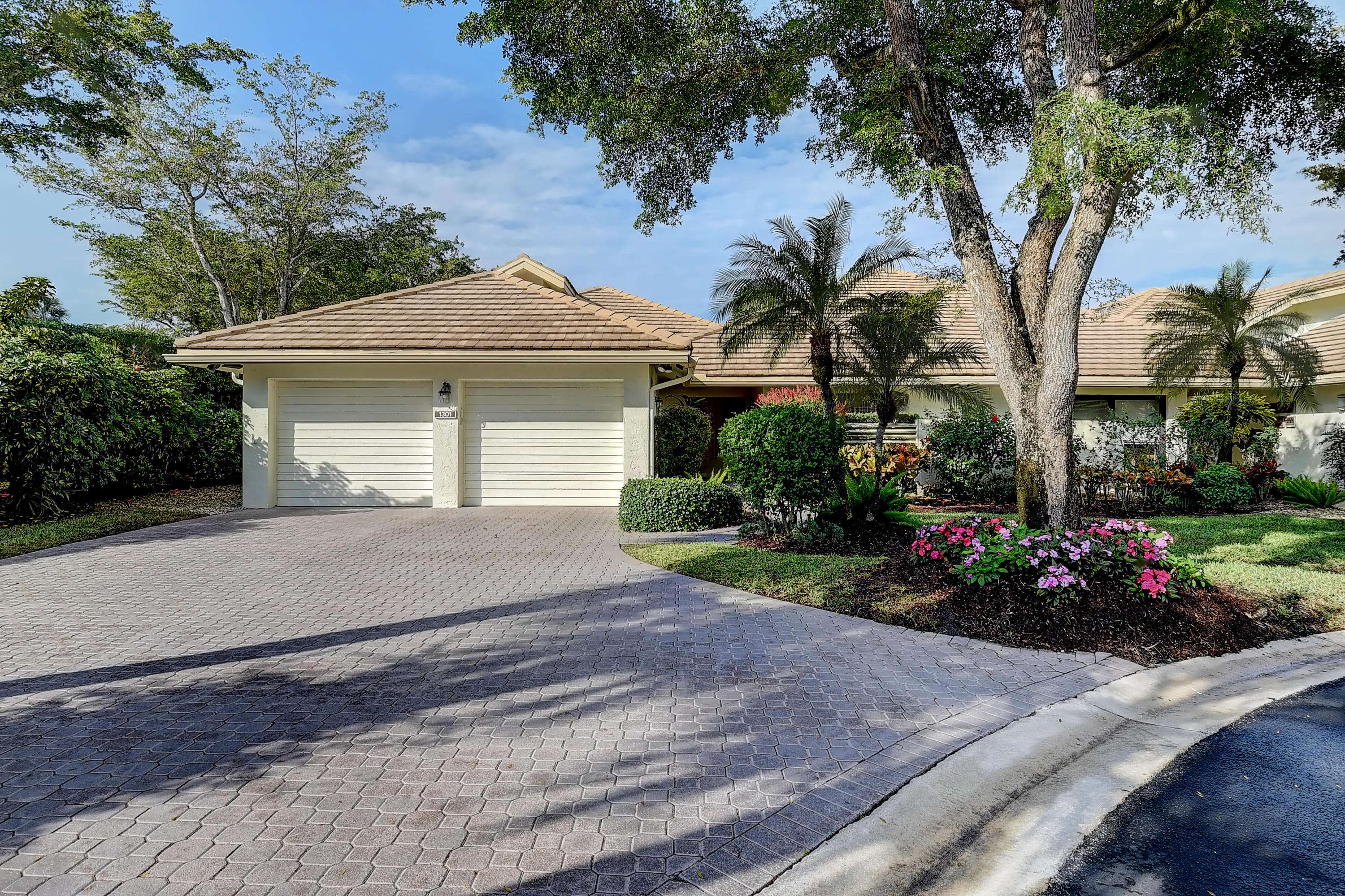 Boca Raton, FL 33434,20051 Waters Edge CIR 1301