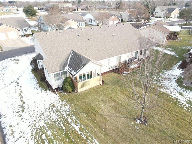 Swartz Creek, MI 48473,7446 COUNTRY MEADOW DR