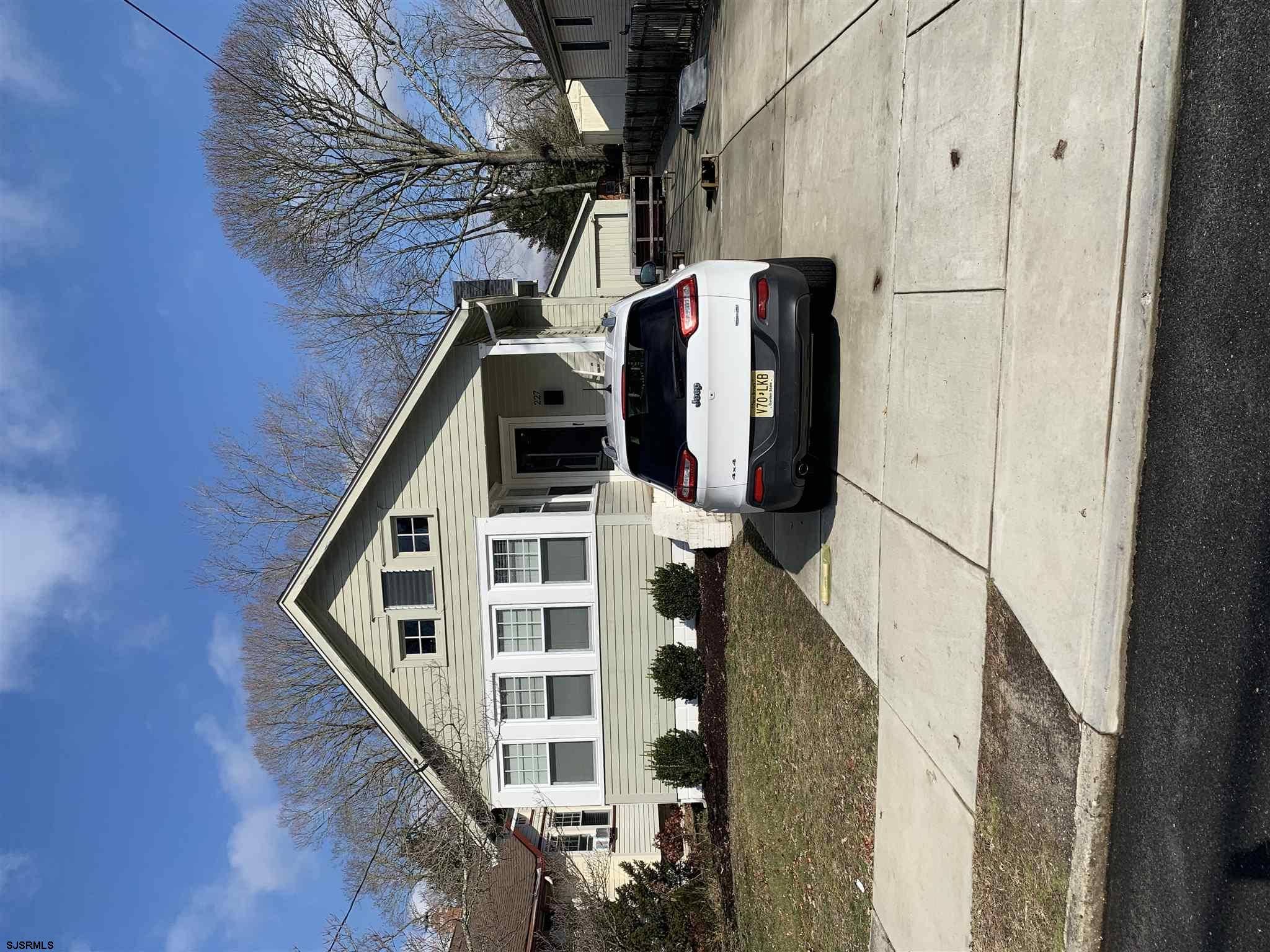 Northfield, NJ 08225,227 W Oakcrest