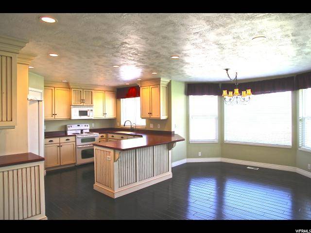 Erda, UT 84074,1546 COUNTRY LN E