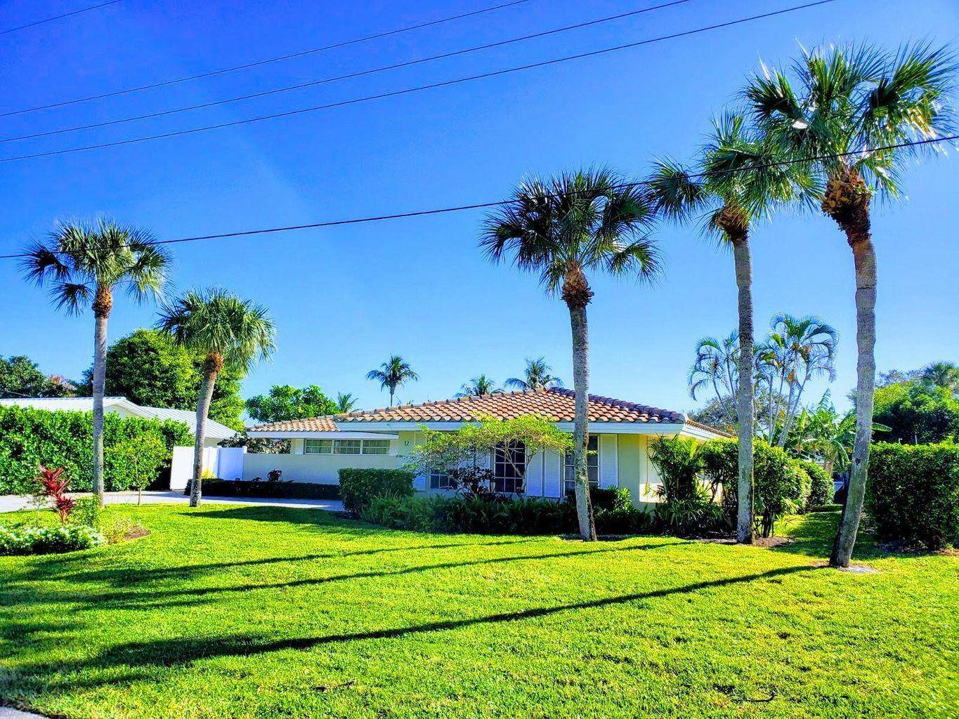 Tequesta, FL 33469,12 Leeward CIR