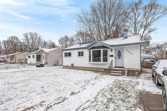 Westland, MI 48186,31619 AVONDALE ST