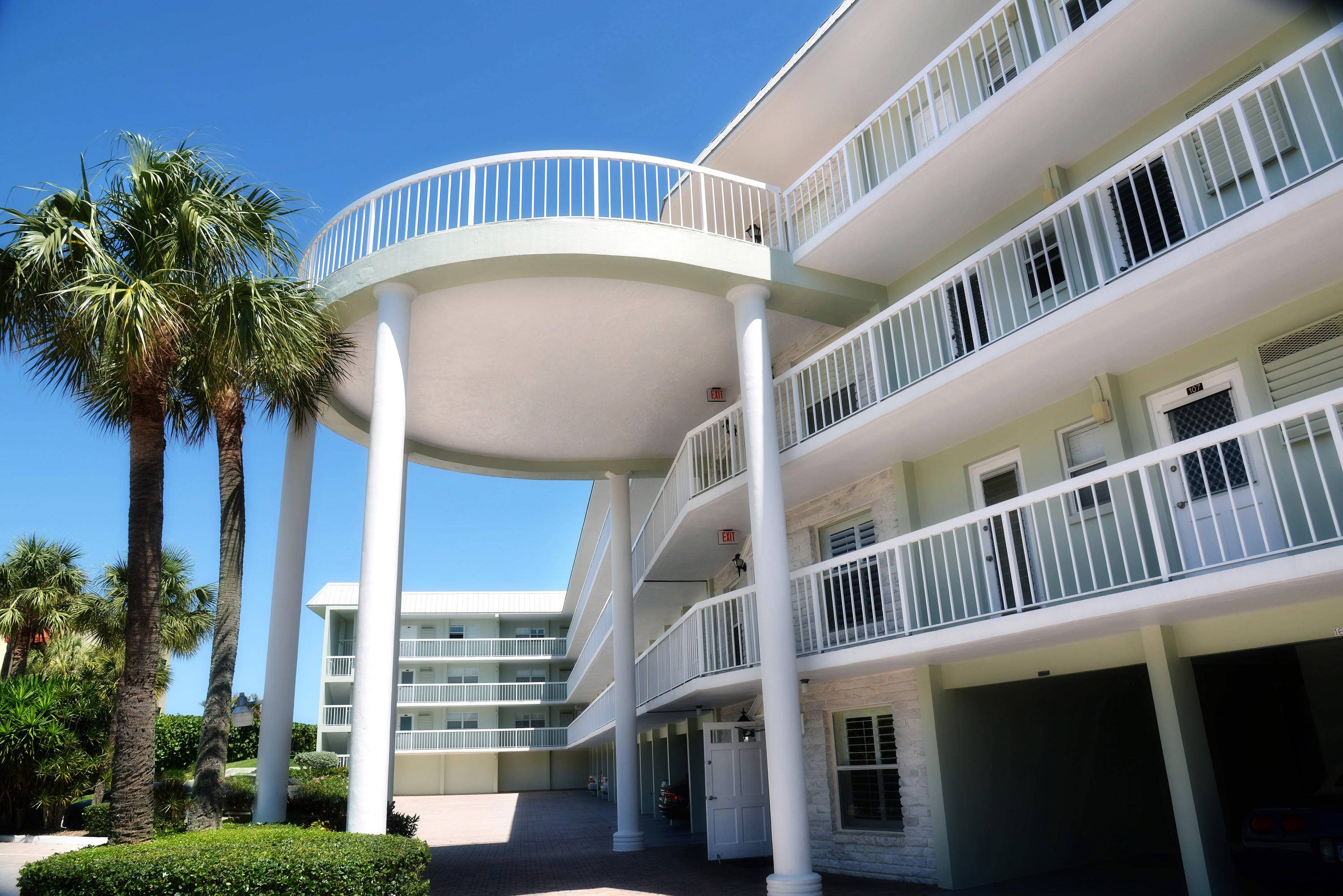 Juno Beach, FL 33408,120 Celestial WAY 214