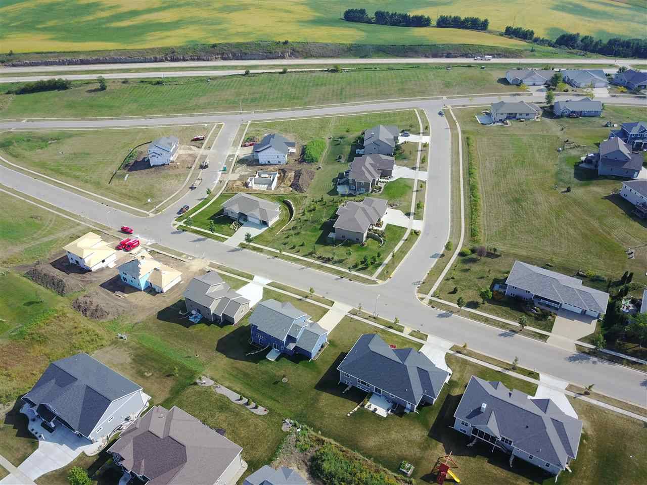 Mount Horeb, WI 53572,1917 Three Wood Dr