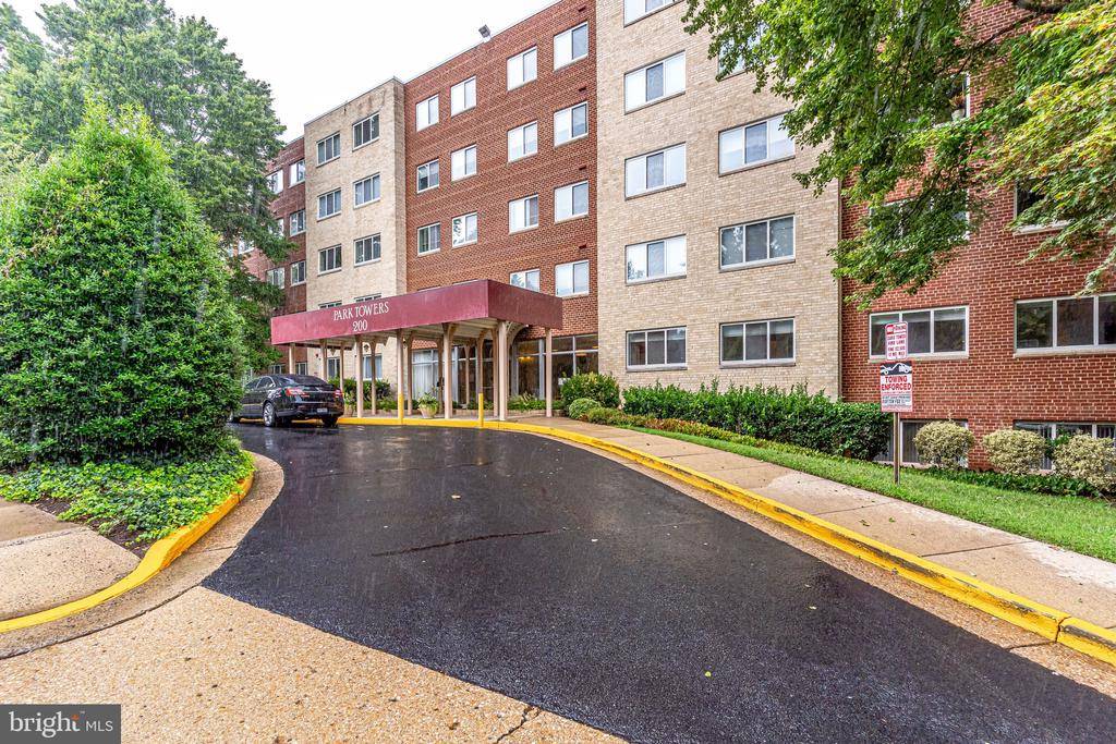 Falls Church, VA 22046,200 N MAPLE AVE #217