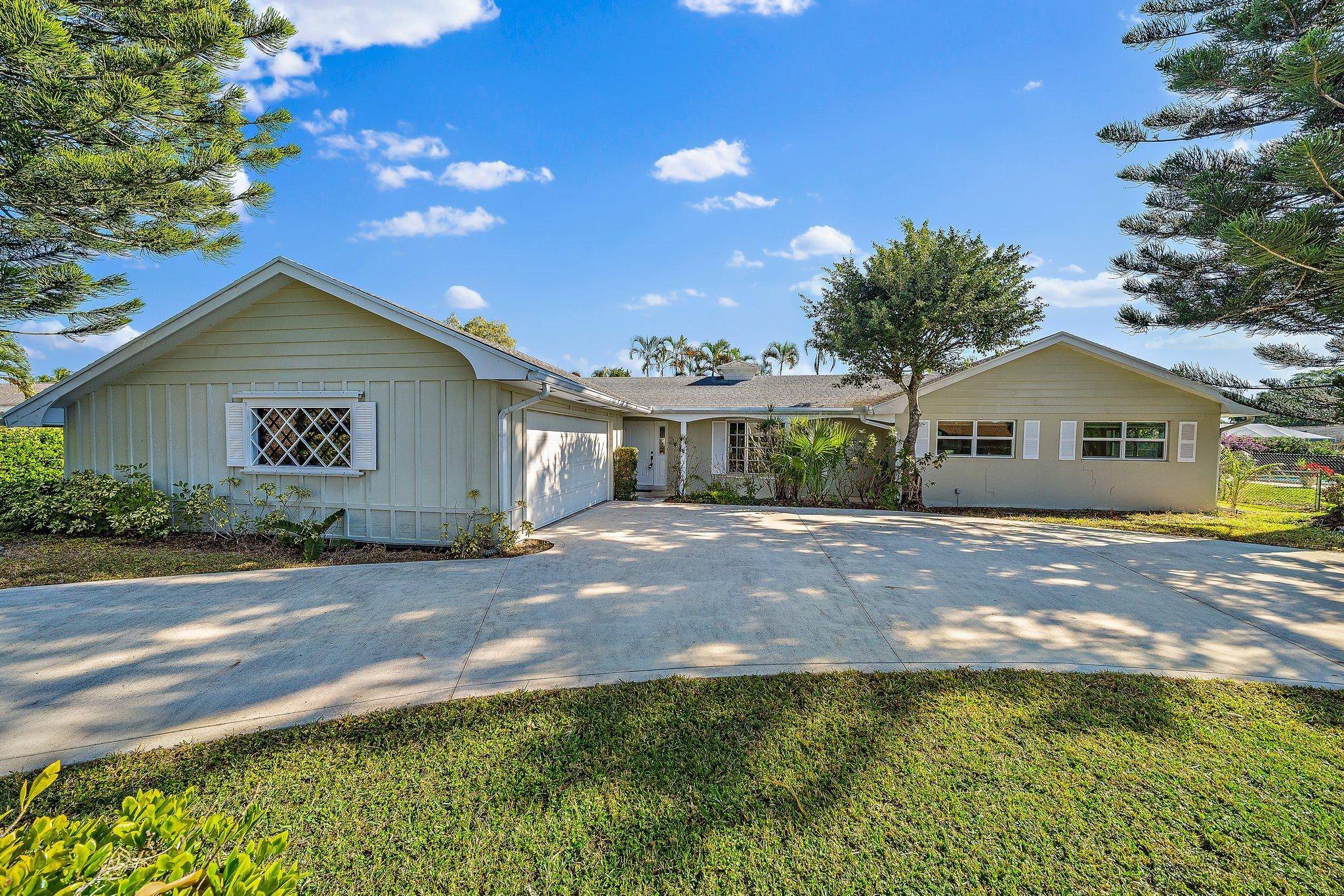 Tequesta, FL 33469,76 W Fairview