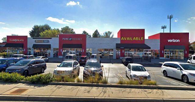 Elmhurst, IL 60126,556 W St Charles Road #556