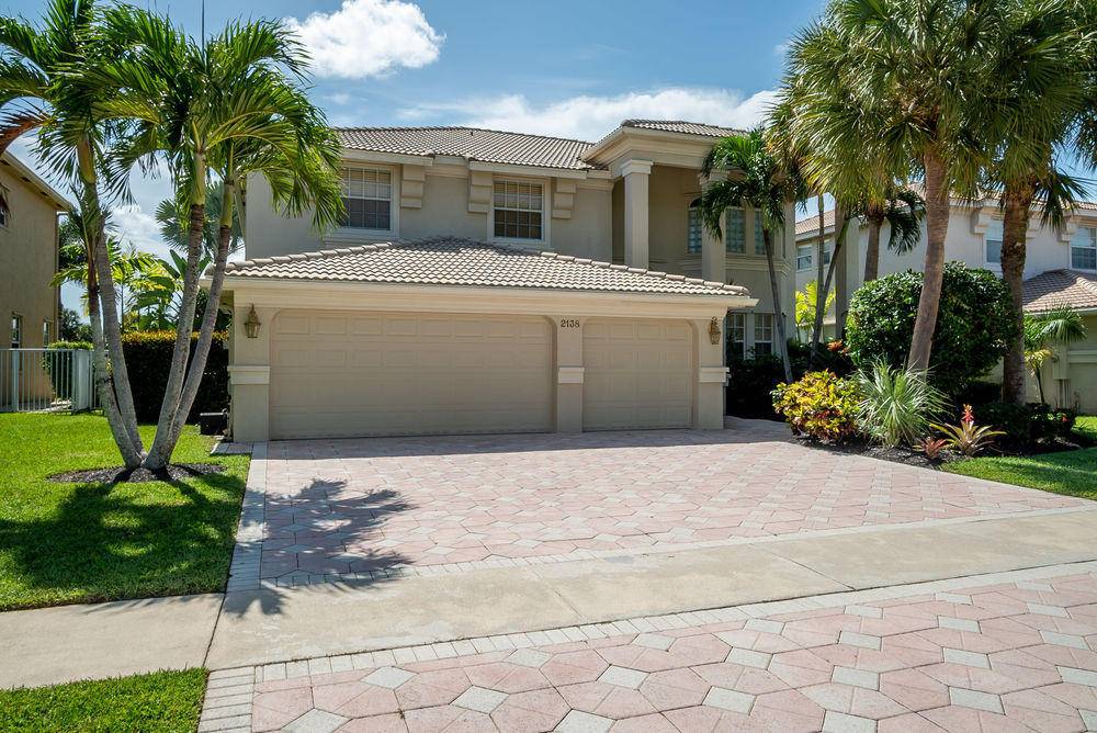 Royal Palm Beach, FL 33411,2138 Bellcrest CT