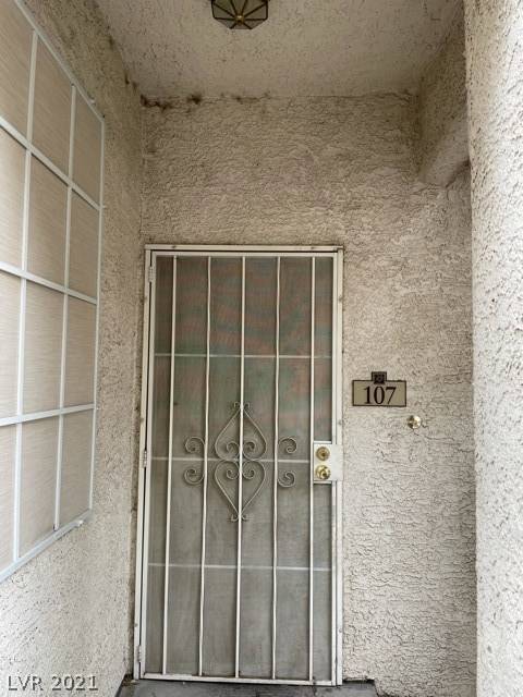 Las Vegas, NV 89104,1300 Arlington Street #107