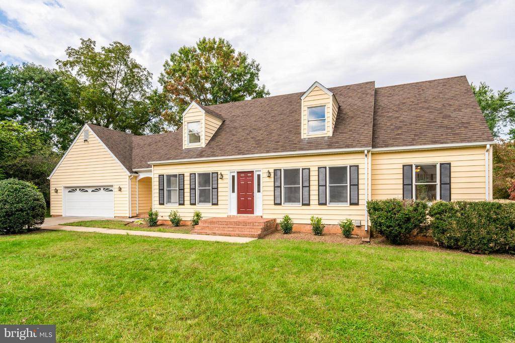 Warrenton, VA 20186,354 WARREN CT