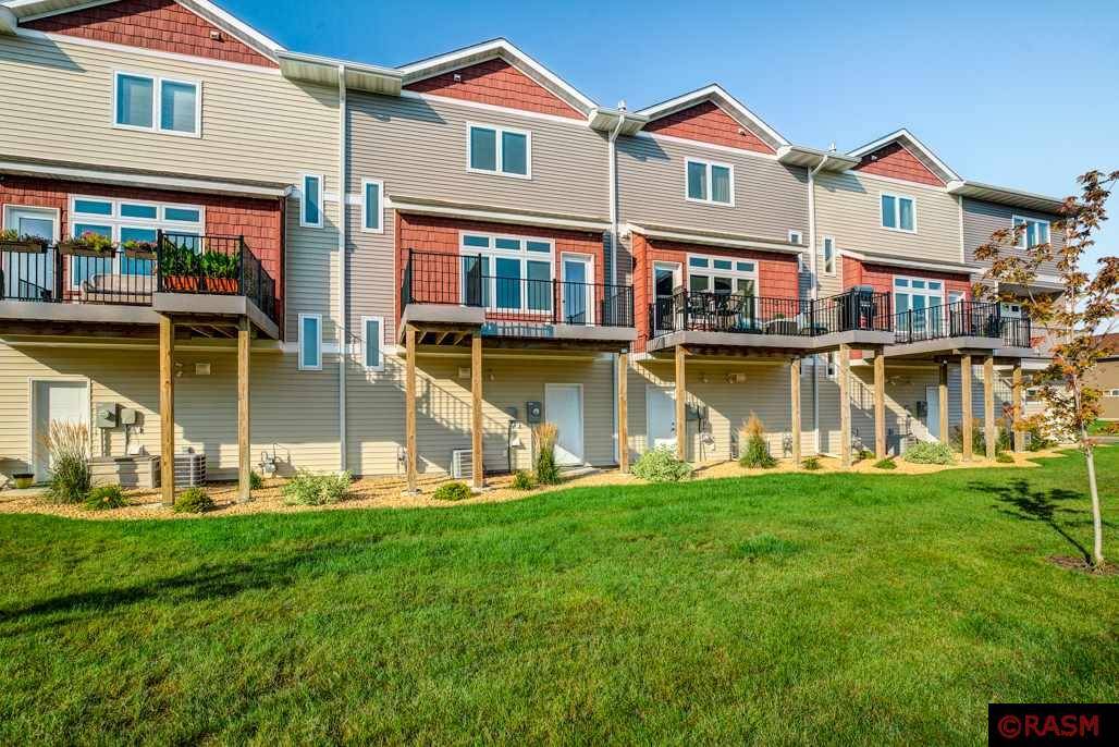 North Mankato, MN 56003,2237 Rolling Green Trail