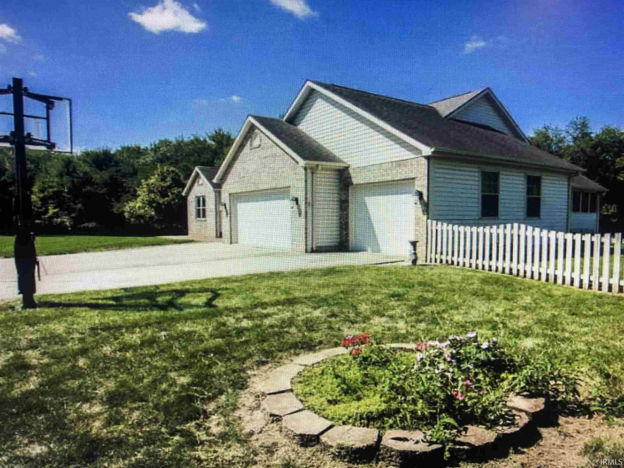 Lafayette, IN 47909,5208 E 600 S Road