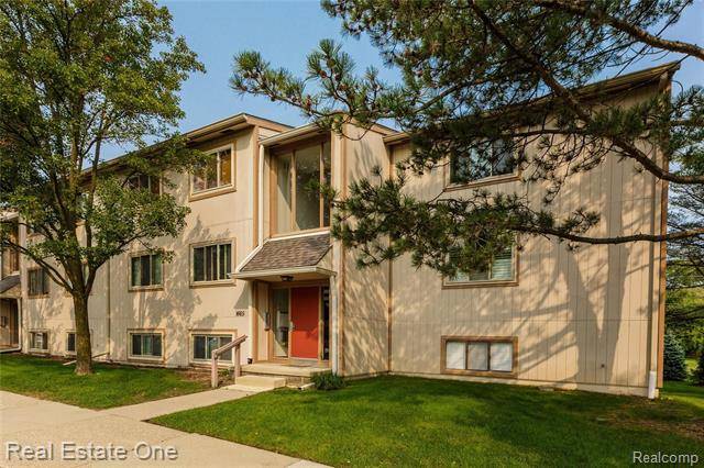 Rochester Hills, MI 48309,1665 RIVERSIDE DR APT 12  12