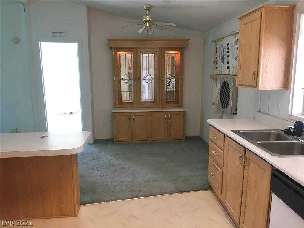 Pahrump, NV 89048,251 Ferndell Street