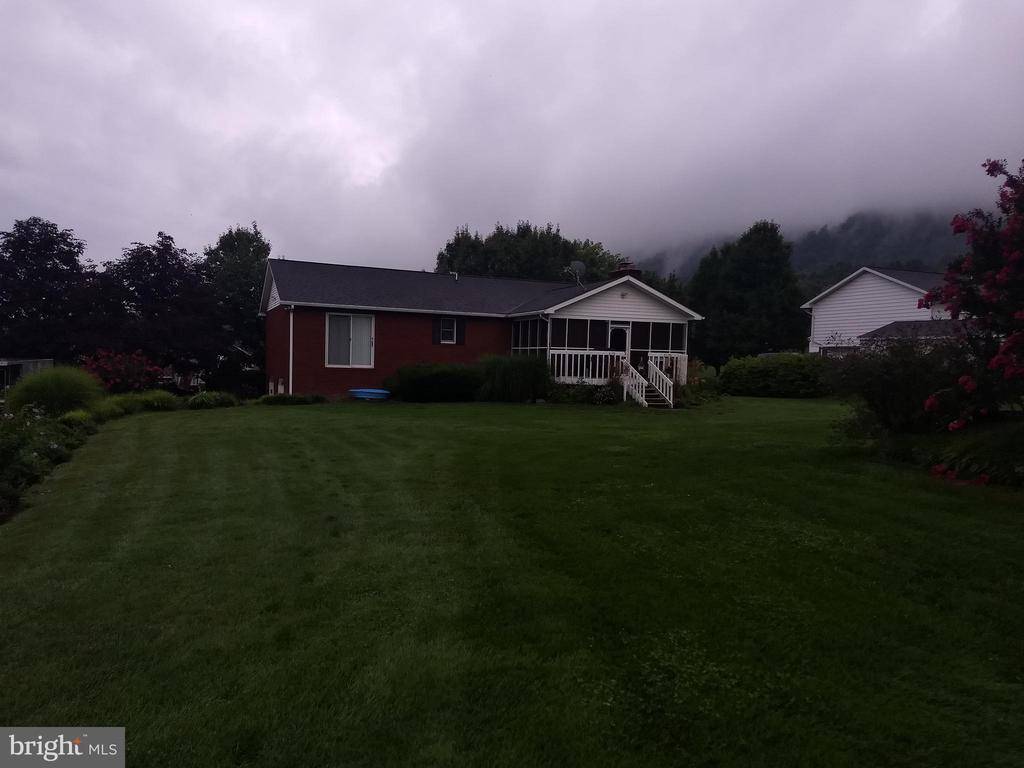 Ridgeley, WV 26753,133 HUNT CLUB DR