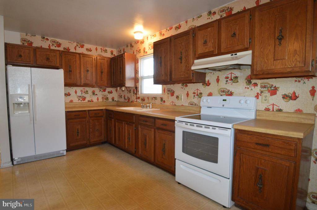 Ruther Glen, VA 22546,5000 PINE TREE DR