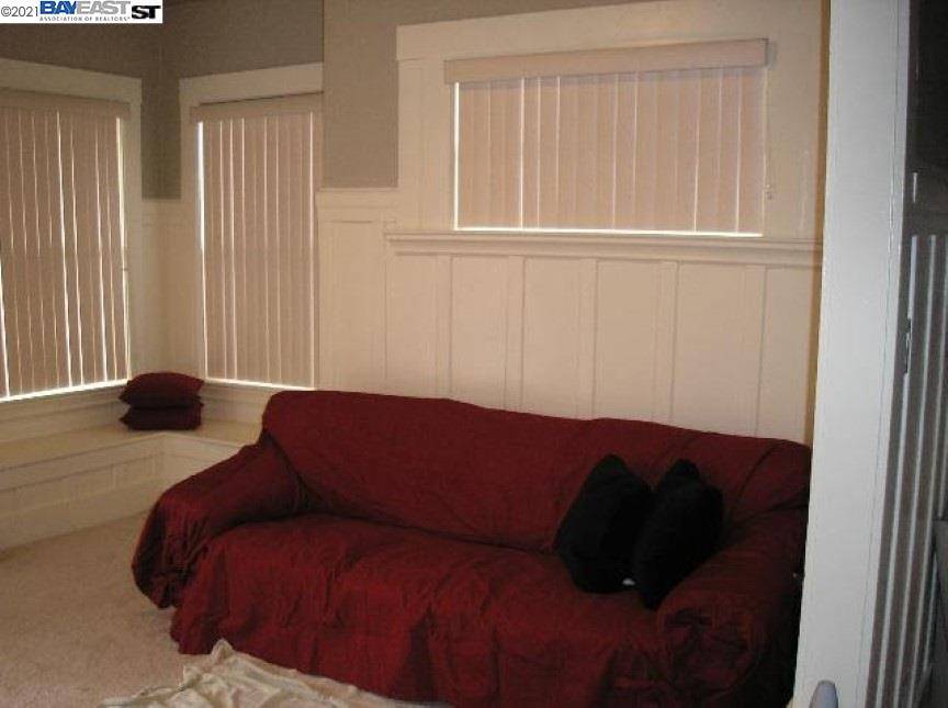 Oakland, CA 94621,1023 75Th Ave