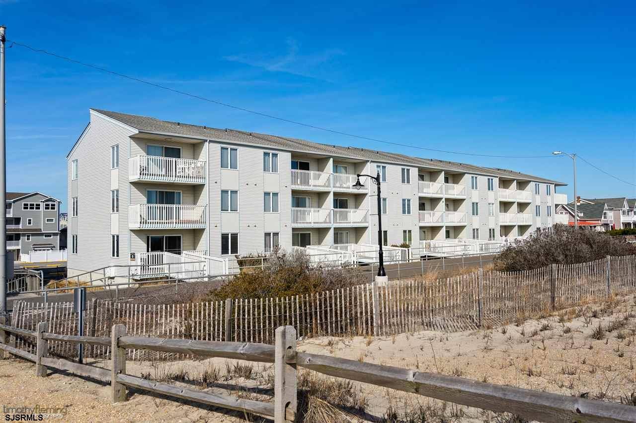 Sea Isle City, NJ 08243,3400 Boardwalk #1-A