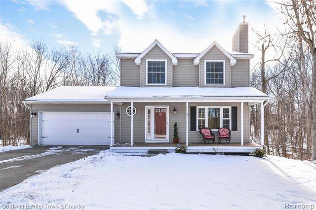 Howell, MI 48855,2049 LAUREL OAK DR