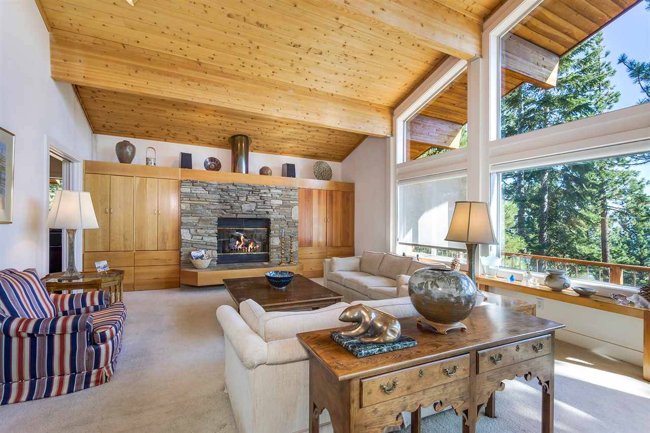 Truckee, CA 96161,12006 Skislope Way