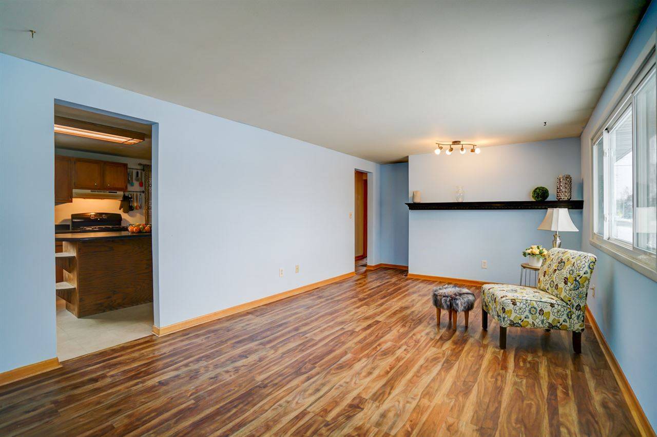 Poynette, WI 53955,313 N Main St