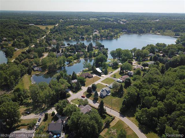 Metamora, MI 48455,3536 Merritt Lake DR