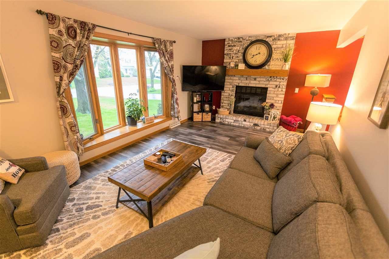 Madison, WI 53719-3104,6002 Lynbrook Ln