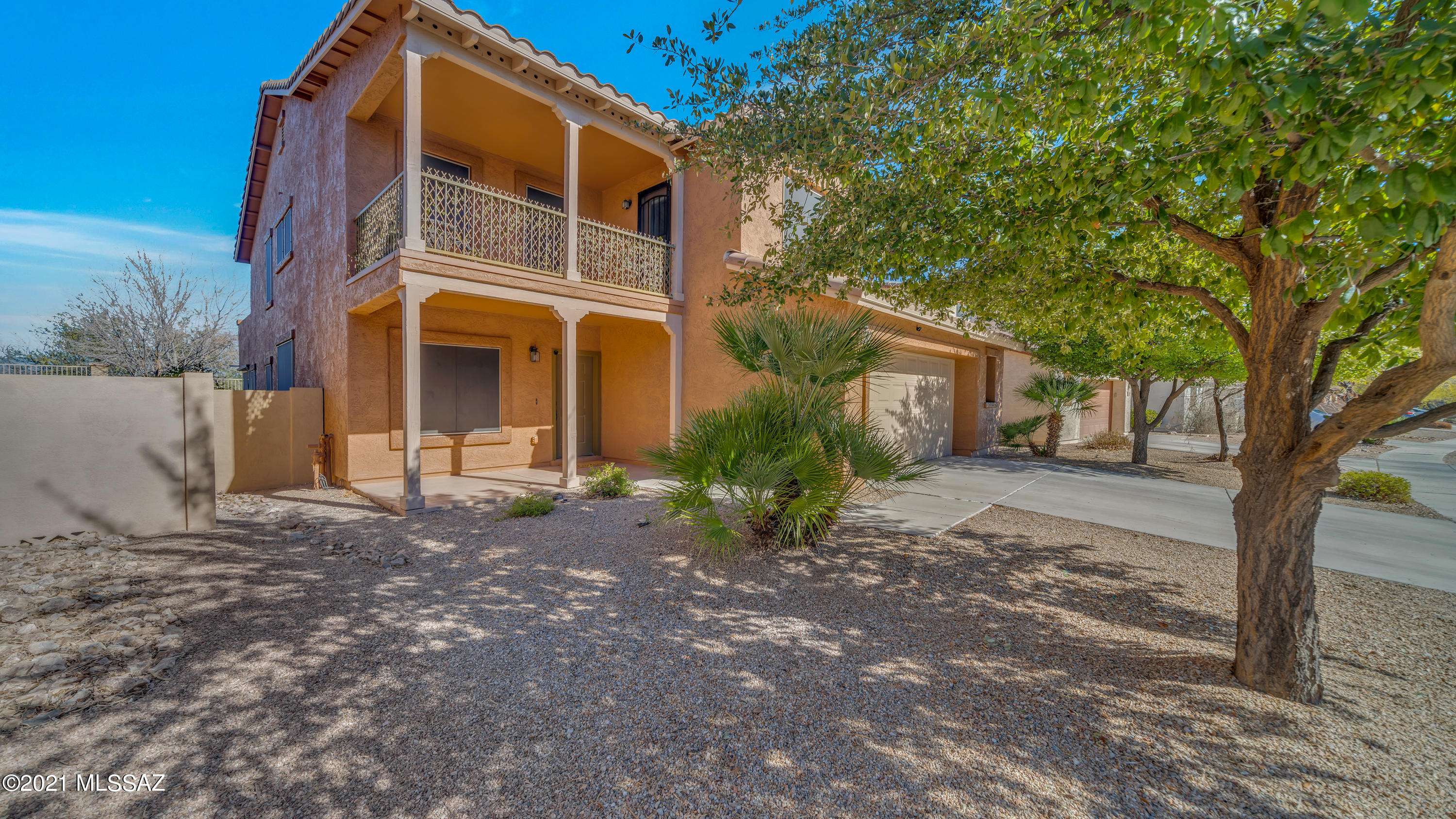 Sahuarita, AZ 85629,522 W Camino Curvitas