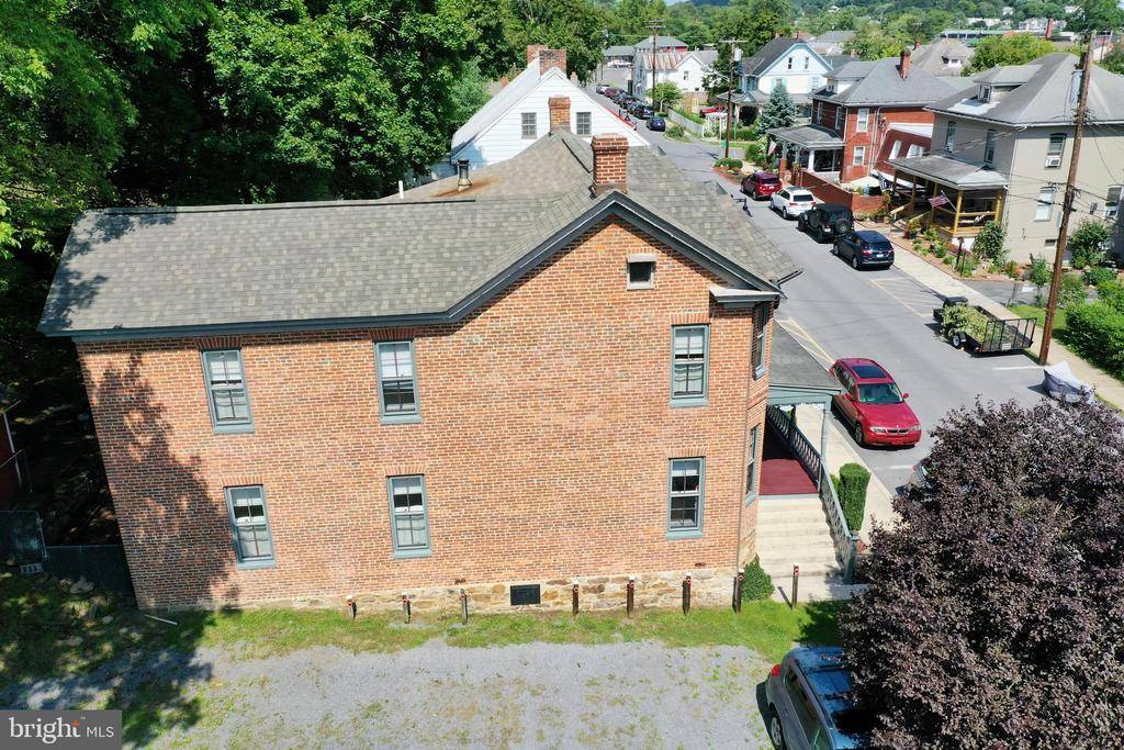 Berkeley Springs, WV 25411,167 WILKES STREET