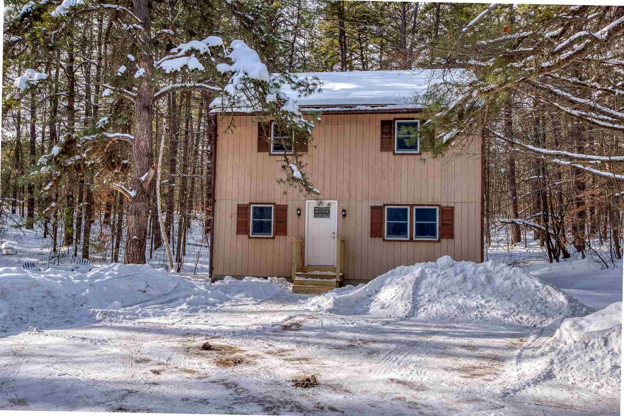 Ossipee, NH 03814,25 Blueberry RD