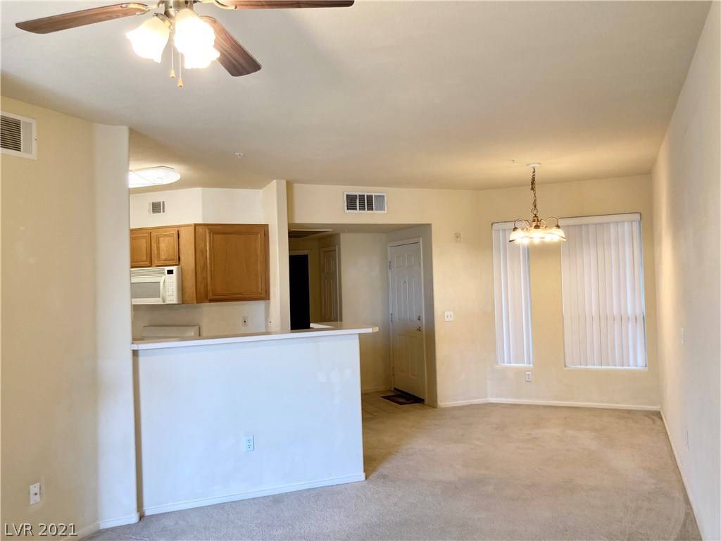 Las Vegas, NV 89113,7115 Durango Drive #307