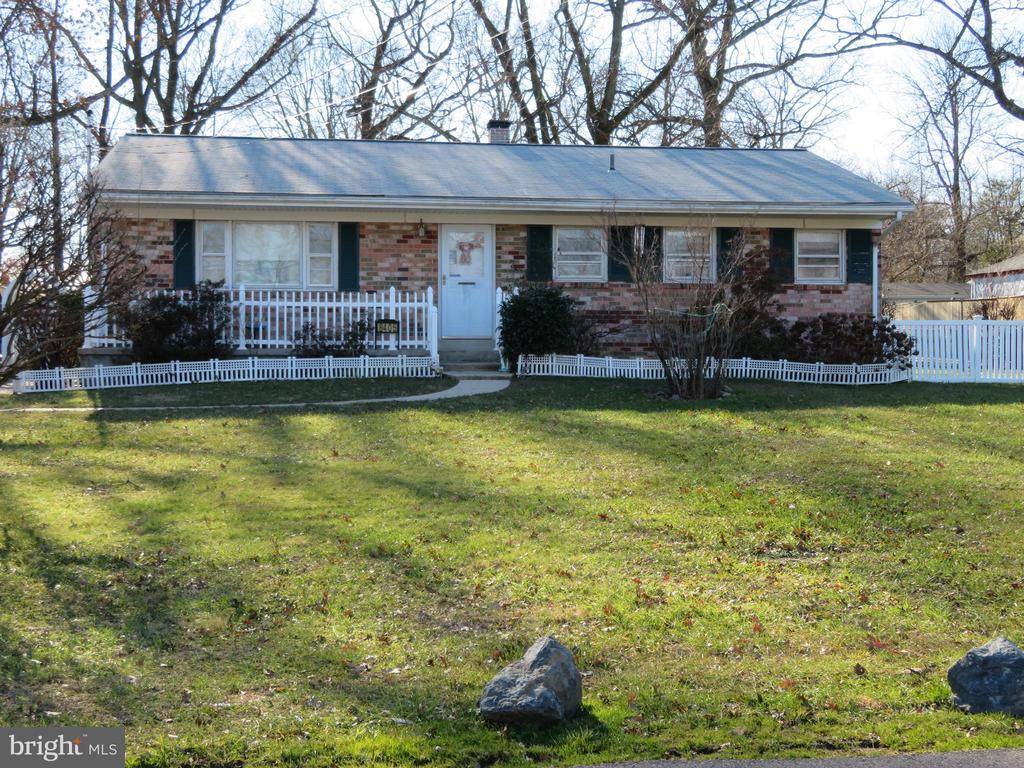 Laurel, MD 20707,8405 SPRUCE HILL DR