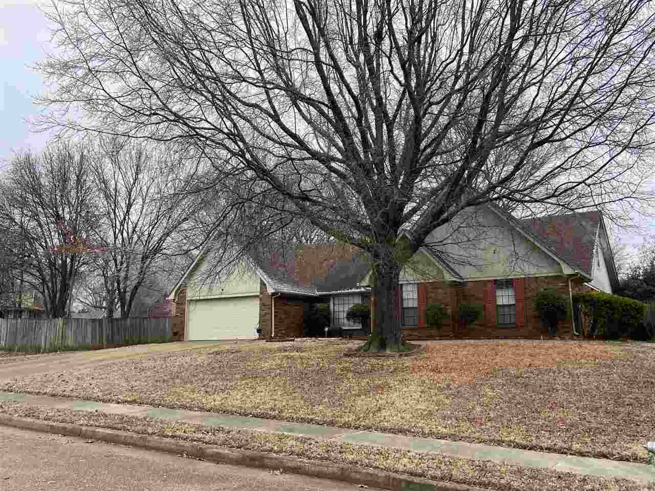 Unincorporated, TN 38125,5100 SUNNY AUTUMN LN