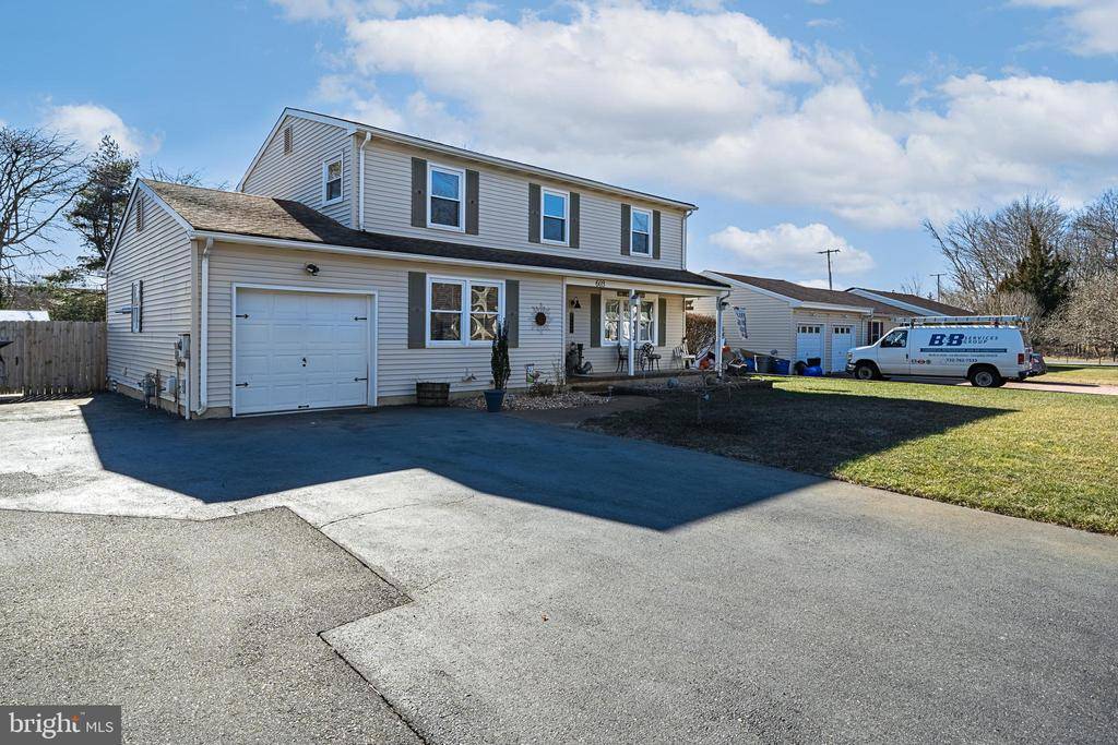 Lanoka Harbor, NJ 08734,603 PINE STREET