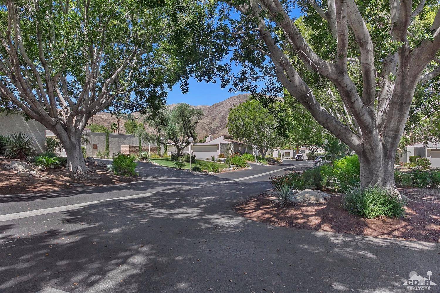 Palm Desert, CA 92260,72780 Sage CT