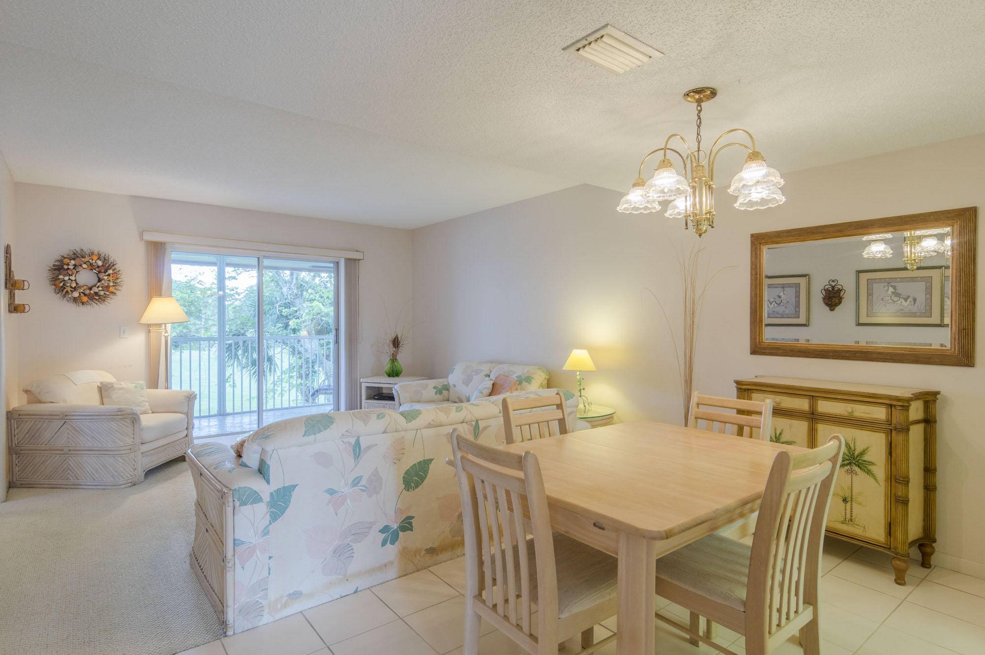 Tequesta, FL 33469,18081 SE Country Club DR 3-26