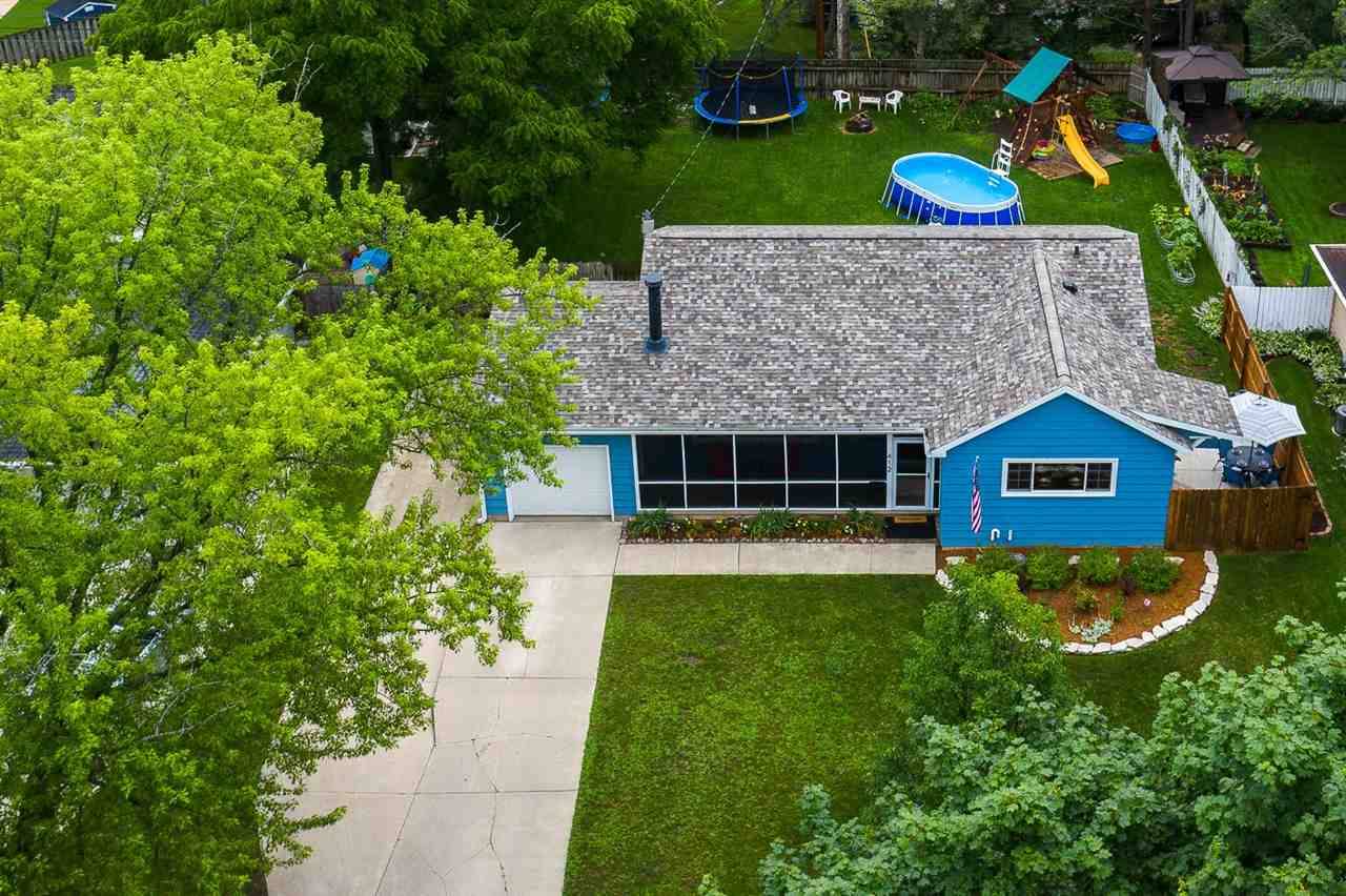 Monona, WI 53716,412 LaBelle Ln