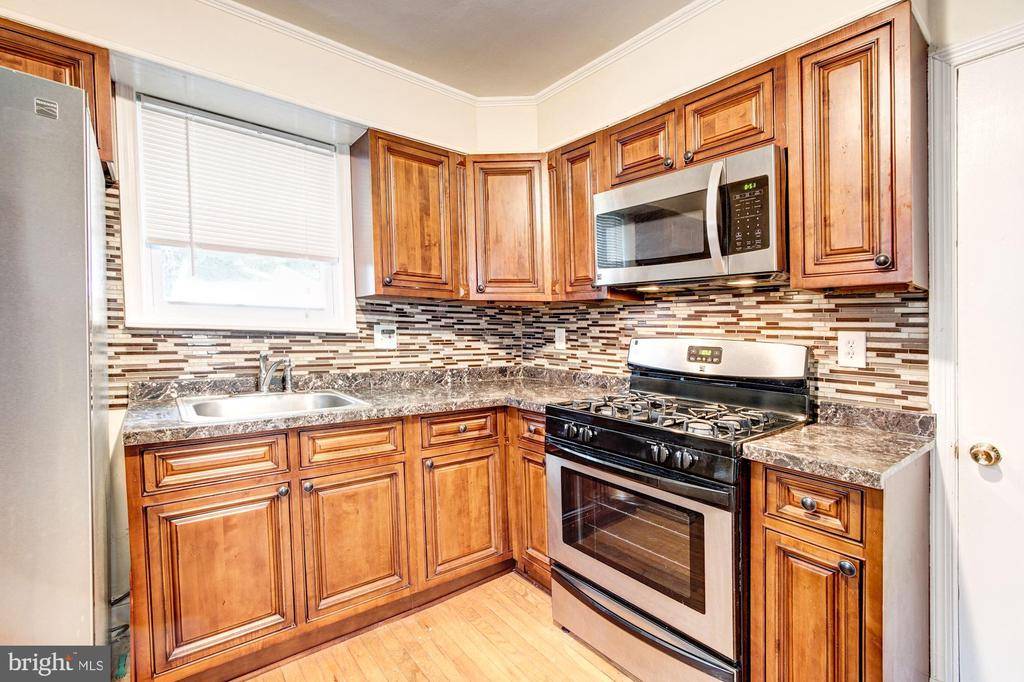Capitol Heights, MD 20743,205 CABIN BRANCH RD