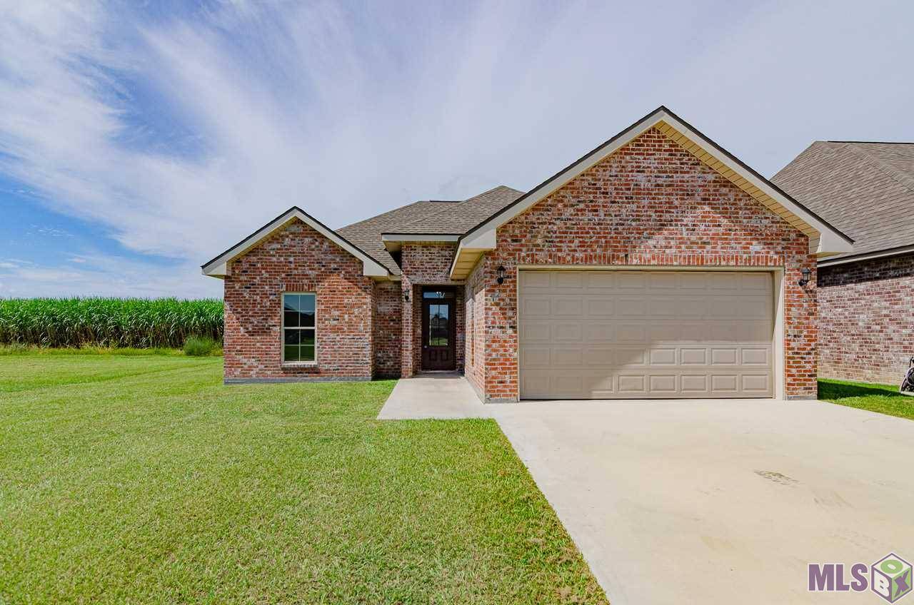 Paulina, LA 70763,2879 GARDEN LAKE CT