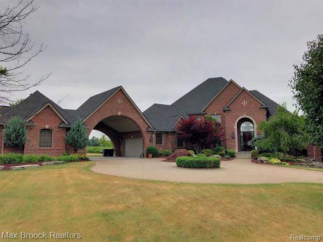 Bruce Twp, MI 48065,69359 LAKE POINT CRT