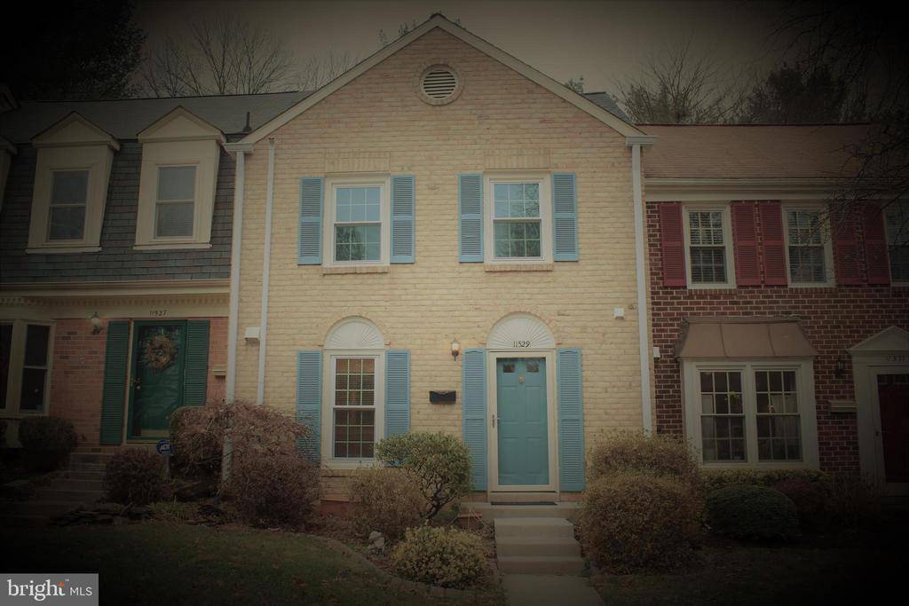 Reston, VA 20191,11529 PINE CONE CT