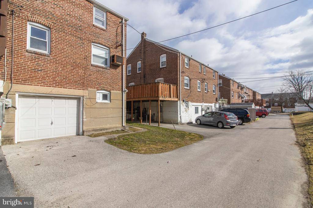 Ridley Park, PA 19078,739 CLYMER LN