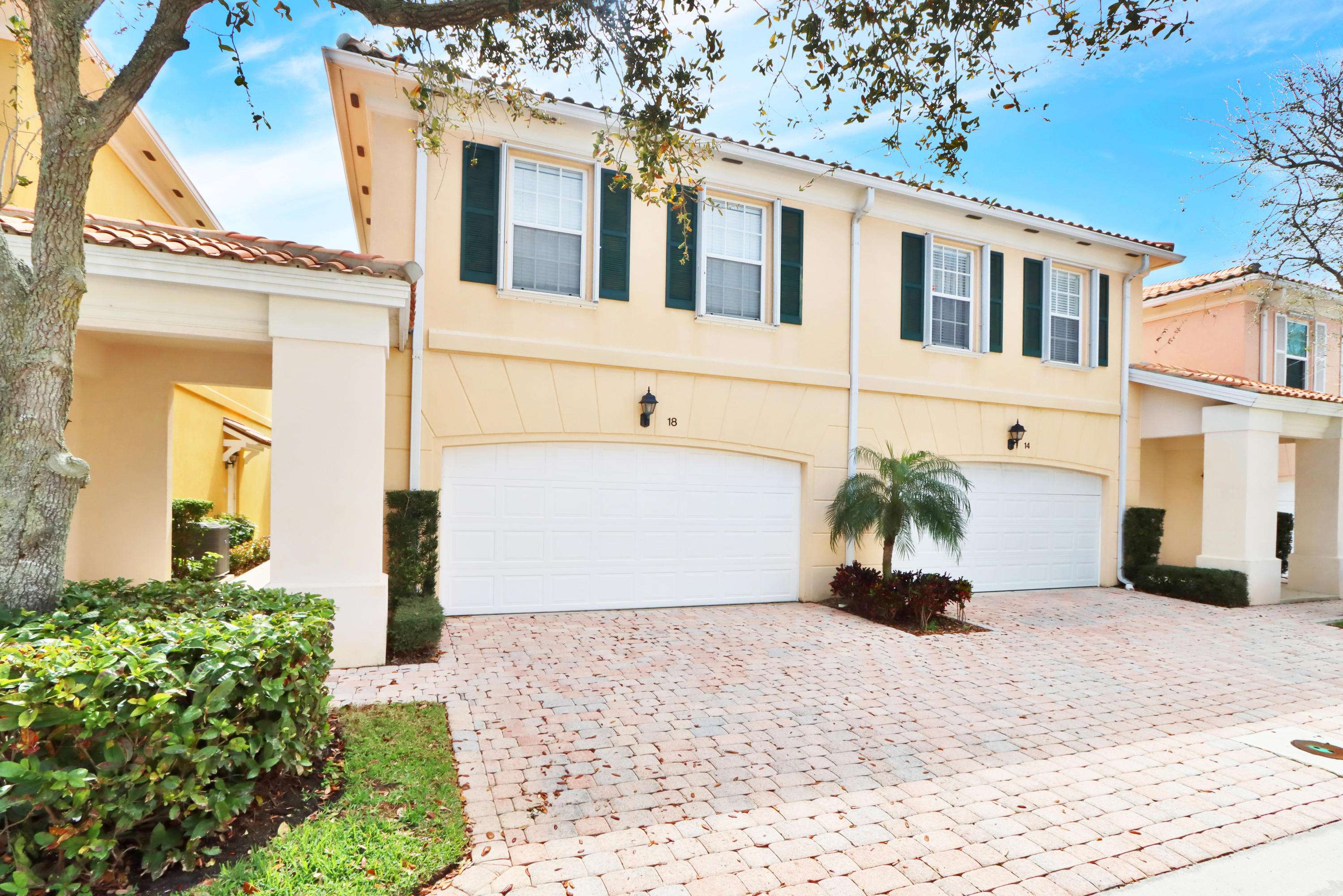 Tequesta, FL 33469,18 Tall Oaks CIR