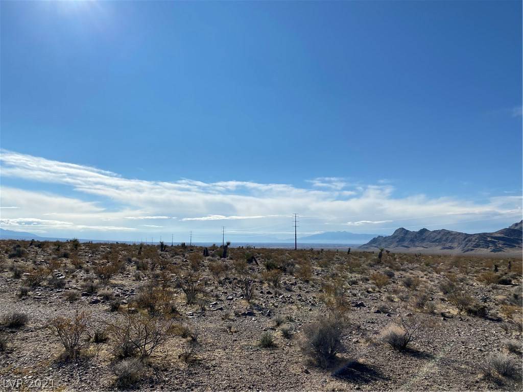 Pahrump, NV 89060,1401 Zirconia Road