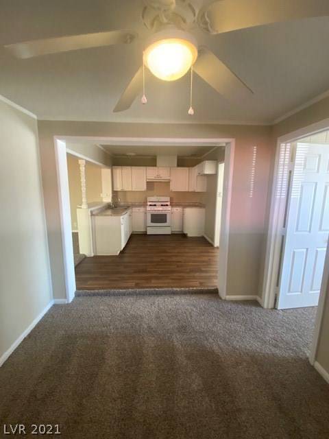 Las Vegas, NV 89107,4306 Cory Place