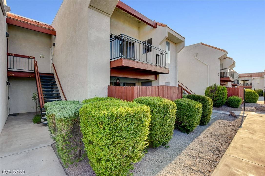 Boulder City, NV 89005,870 Avenue B #308