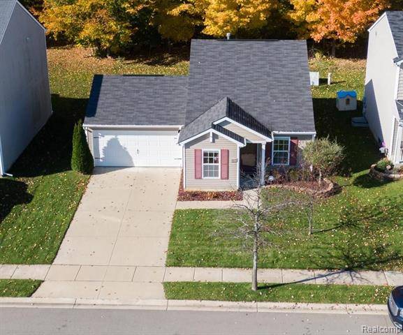 Fowlerville, MI 48836,2677 SYCAMORE RIVER DR