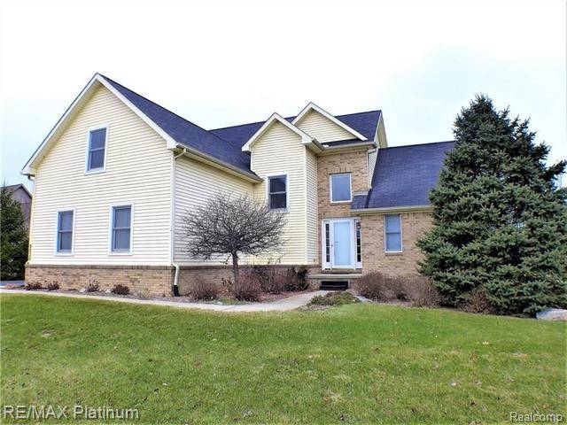 Fowlerville, MI 48836,9836 FOUNTAIN LN