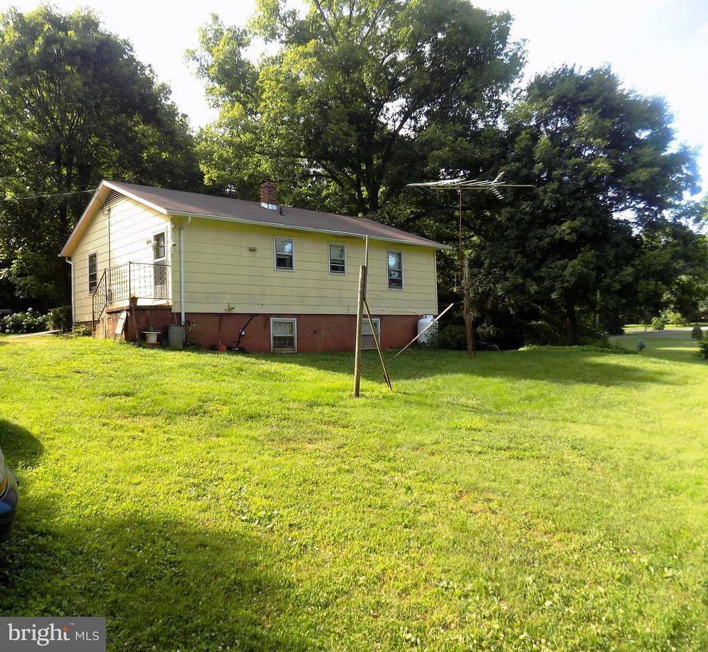 Bealeton, VA 22712,10467 SAINT PAULS RD